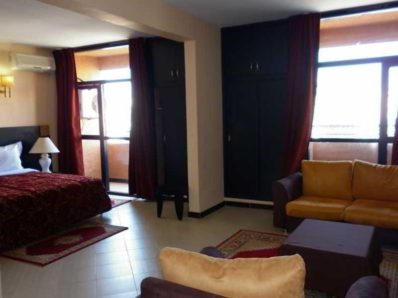 Hotel Oscar Rabat Exterior foto